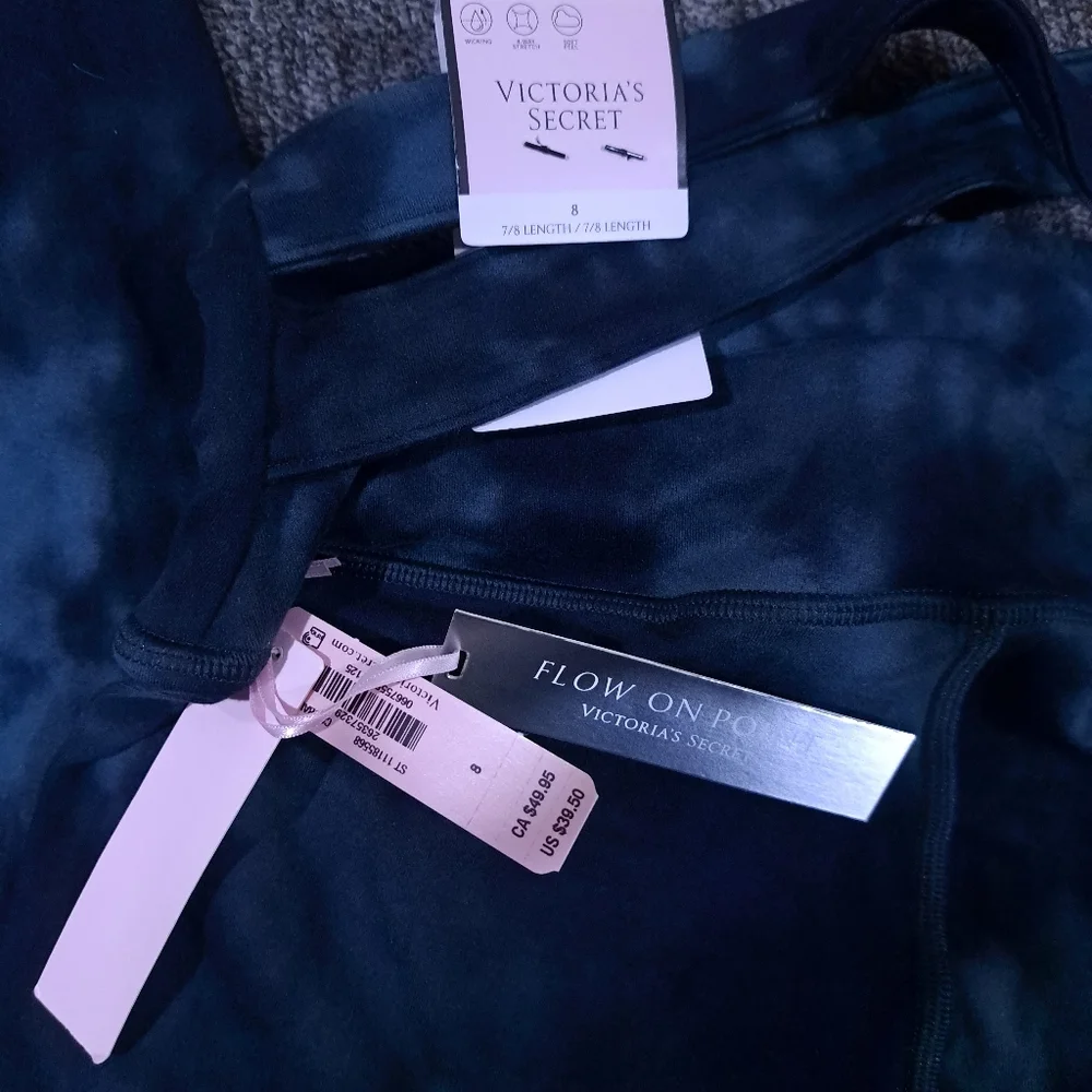 Victoria Secret - Picture 3 of 4